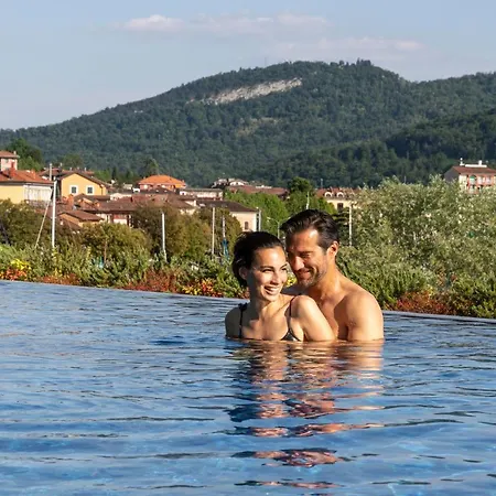 De Charme - Luxury 4* Laveno-Mombello