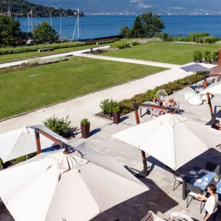 De Charme Otel Laveno-Mombello
