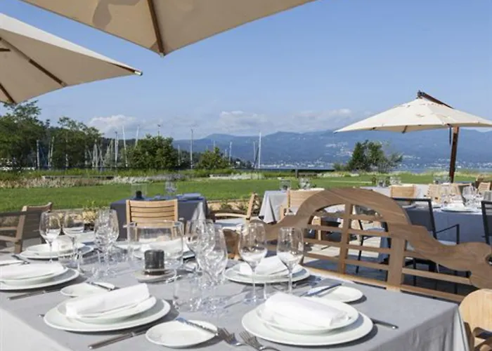 De Charme Otel Laveno-Mombello